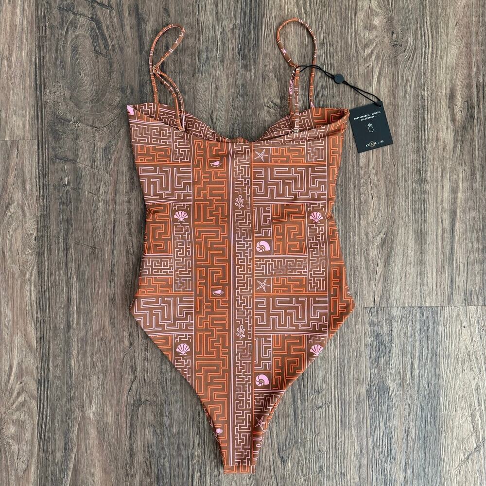 NEW Skatie Lisa One Piece Swimsuit in Bonita Print Size Small - Picture 6 of 10